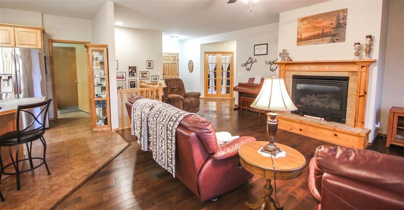 312 Pecan Ct, Andover, KS 67002-9250