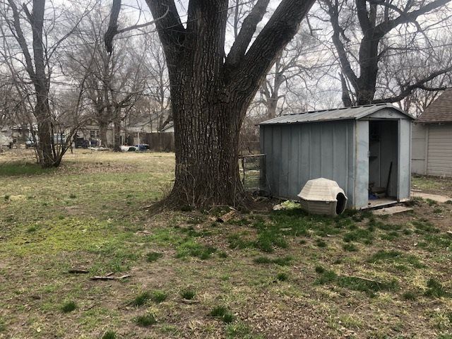 606 SE 5th St, Newton, KS 67114