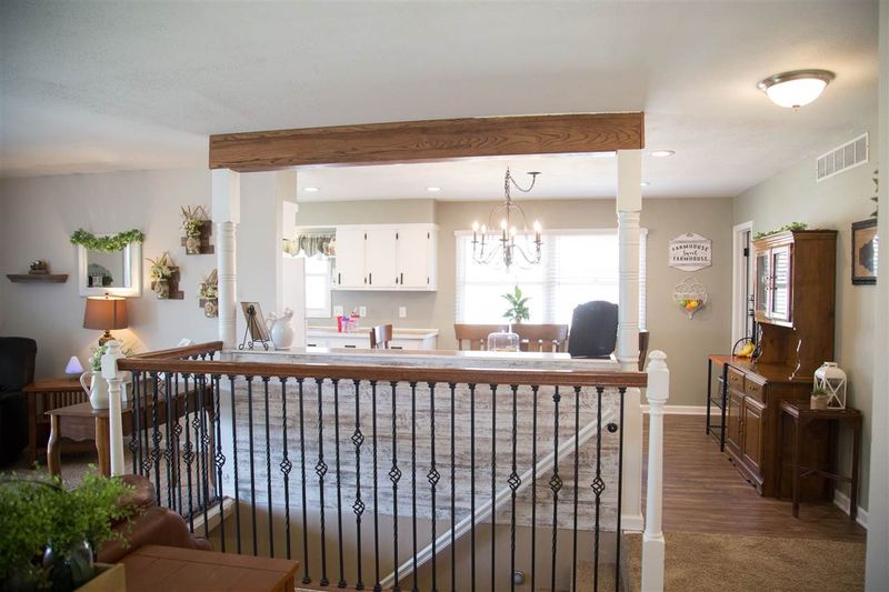 629 N Main St, Rose Hill, KS 67133