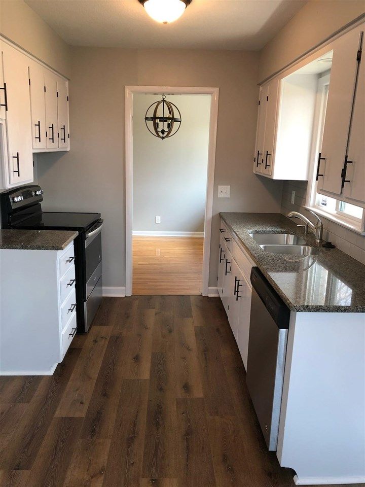 7709 E Gilbert, Wichita, KS 67207