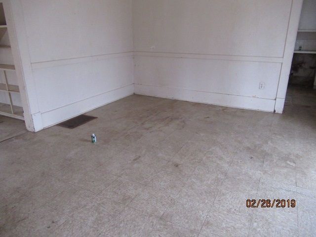 1348 S Ida, Wichita, KS 67211