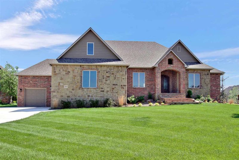 4030 N Stone Barn St, Maize, KS 67101
