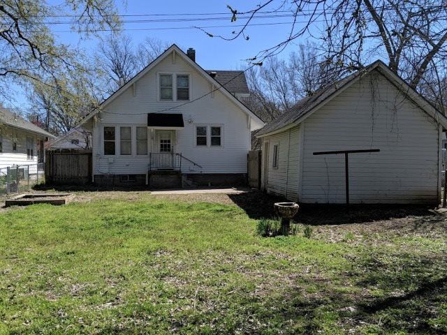 609 N High, Newton, KS 67114