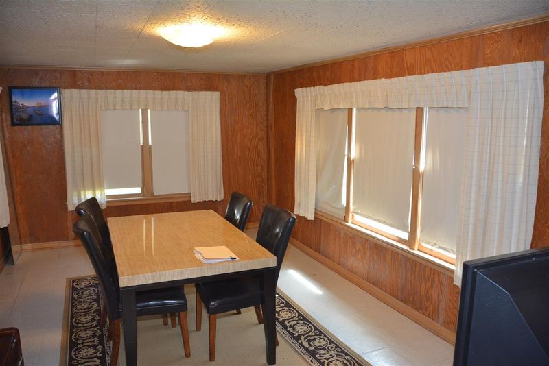 2228 E Rivera St, Wichita, KS 67211