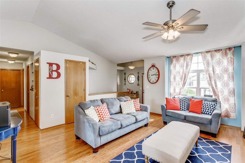 2534 E Cambridge Ct, Park City, KS 67219
