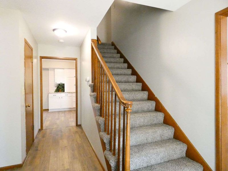 854 E Morningview, Derby, KS 67037