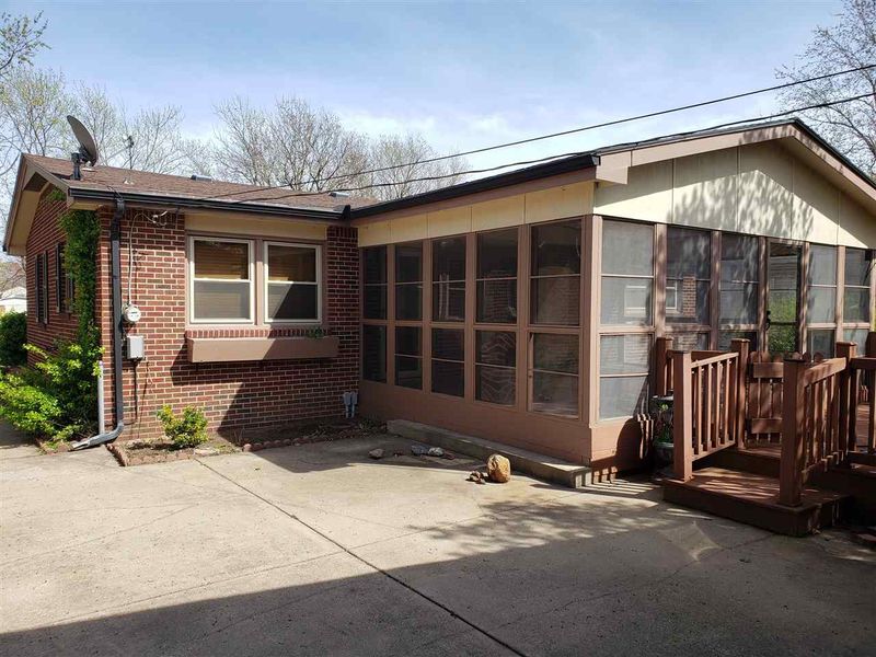 1609 N Gow St, Wichita, KS 67203