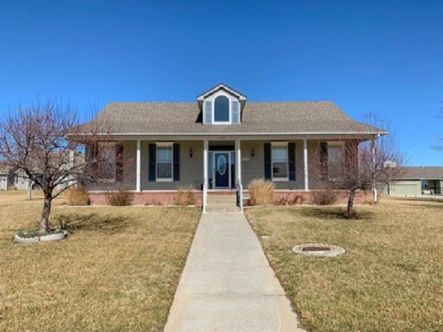 6722 E Summerside Pl, Bel Aire, KS 67226
