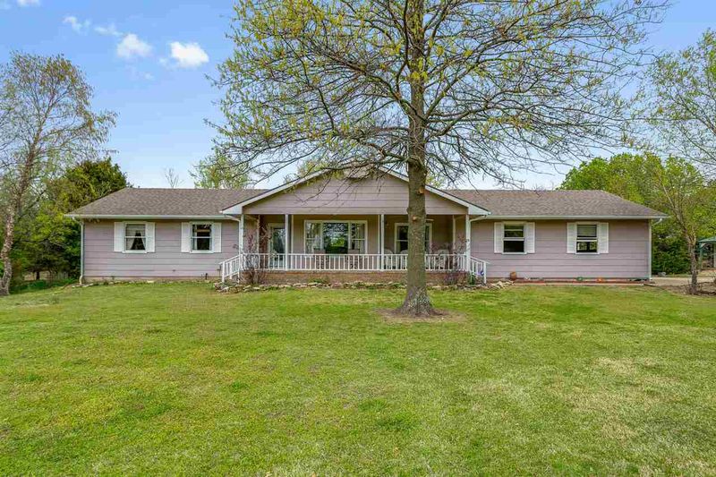 1578 E Deer Trail Dr, Mulvane, KS 67110