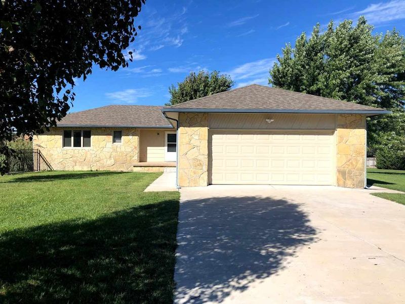 6517 S Brundige St, Derby, KS 67037