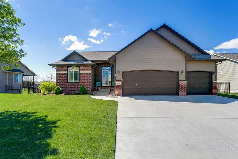 10803 W Havenhurst St, Maize, KS 67101