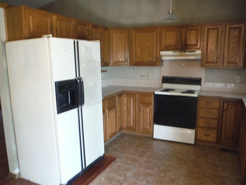9507 E Carson, Wichita, KS 67210