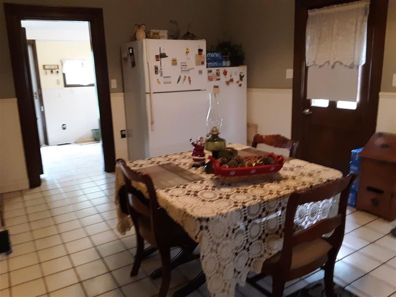 628 E Adams, Howard, KS 67349