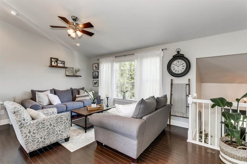 1604 E Winterset Cir, Goddard, KS 67052