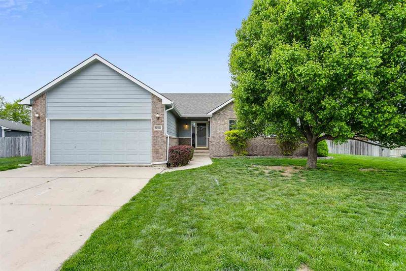 2210 Eastridge St, Goddard, KS 67052