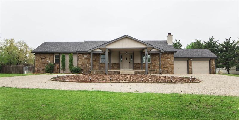 12209 E Fireside Ct, Derby, KS 67037-9586