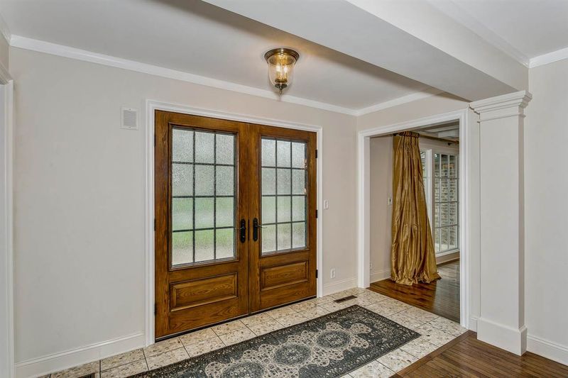 8001 E Tipperary St, Wichita, KS 67206