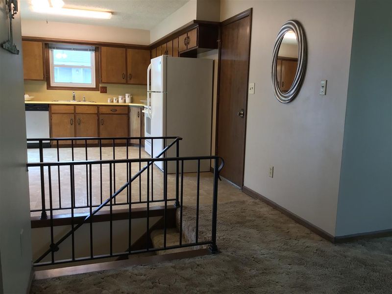 1006 E Redwood Rd #1008 E Redwood, Derby, KS 67037