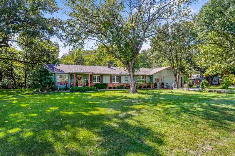 801 S Hila St, Derby, KS 67037