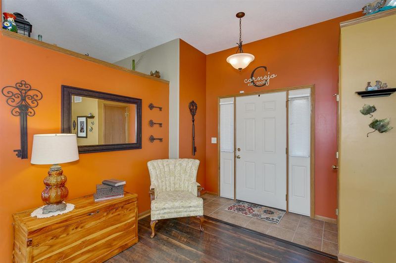 4303 Quail Ridge Dr, Winfield, KS 67156