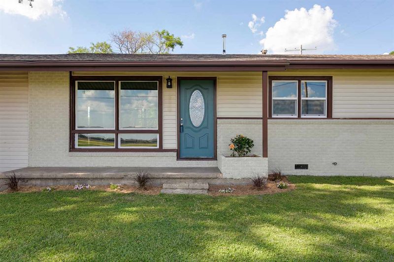 2132 61st, Park City, KS 67219