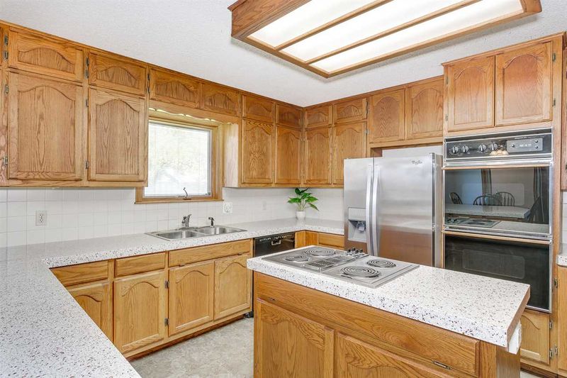 301 N Janet St, Clearwater, KS 67026