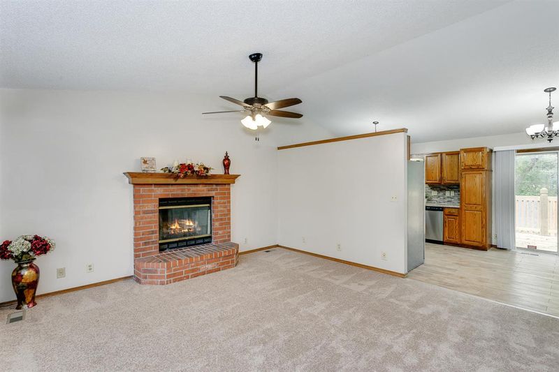 9507 E Carson St, Wichita, KS 67210