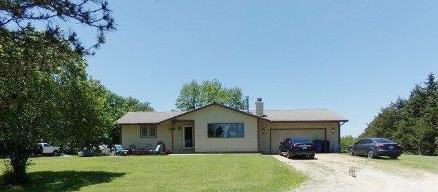 5328 21st Rd, Udall, KS 67146