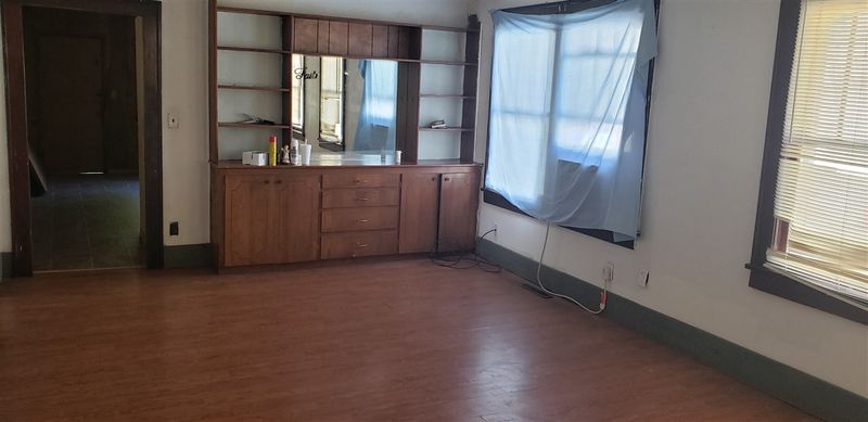 513 W Olive, El Dorado, KS 67042