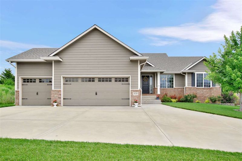 4126 N Rutgers Cir, Maize, KS 67101