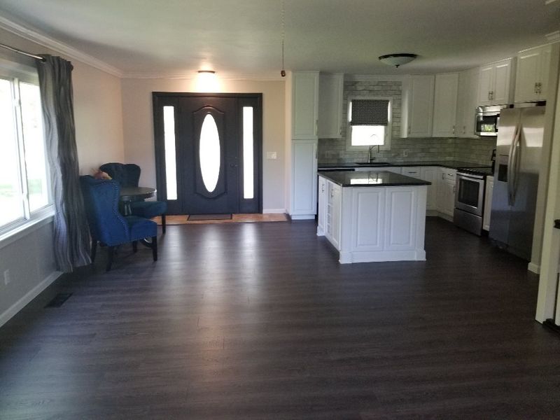 3225 Lakeshore Dr, Winfield, KS 67156
