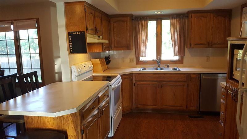 438 N Greenvalley Dr, Andover, KS 67002