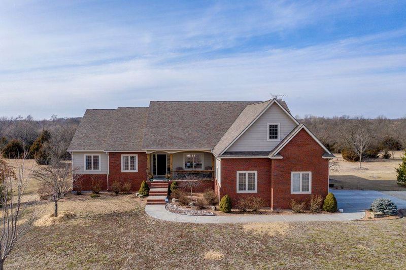 5500 E 85th St N, Valley Center, KS 67147