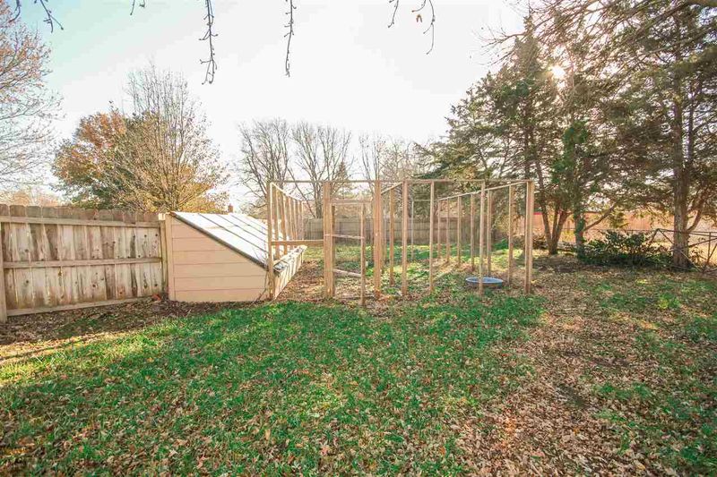 14814 E Deertrail Cir, Clearwater, KS 67026-9496
