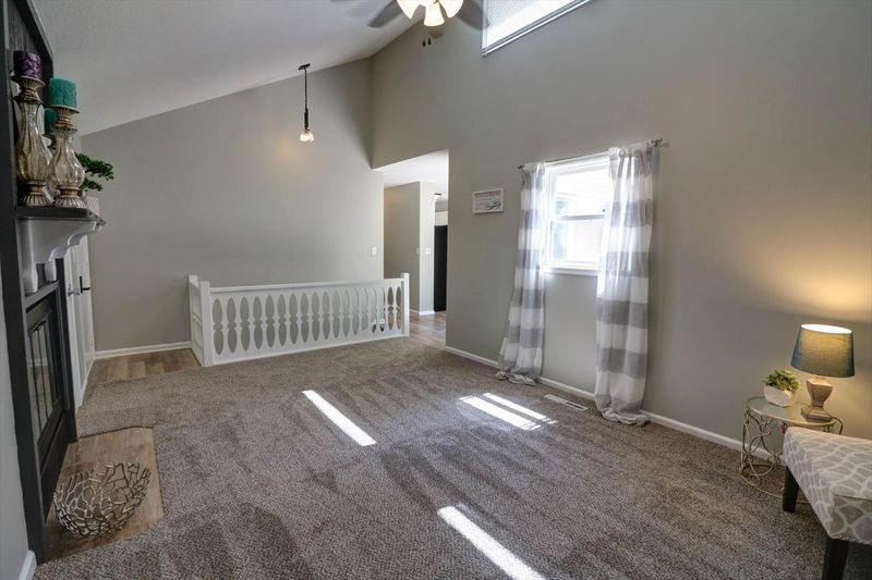 1505 N Plum St, Newton, KS 67114