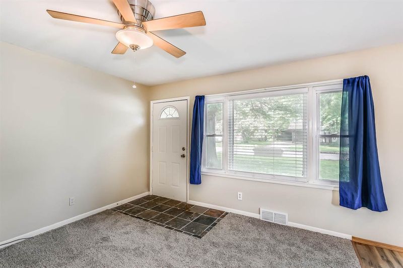 3236 S Waco, Wichita, KS 67217