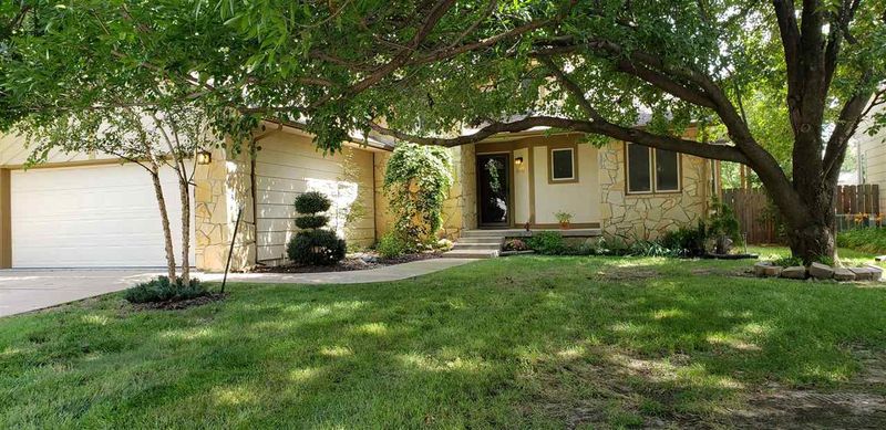 14132 E Gilbert Cir, Wichita, KS 67230
