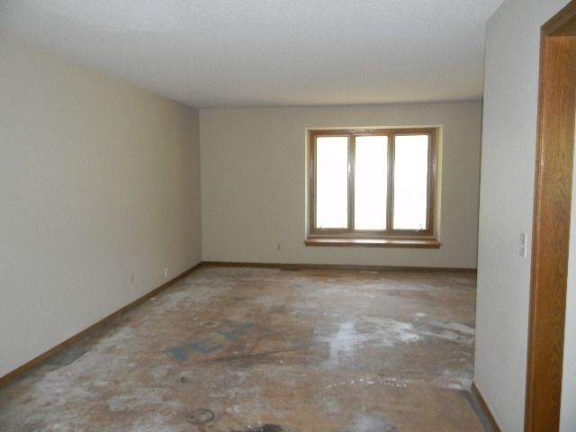 11620 W 16th, Wichita, KS 67212