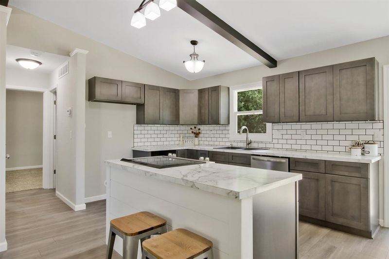 703 E Mona, Wichita, KS 67216