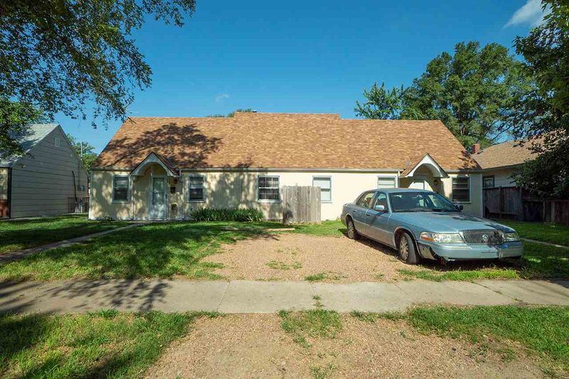 2047 S Topeka Ave, Wichita, KS 67211