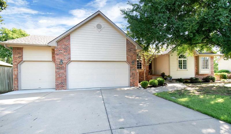 620 N Westchester Dr, Andover, KS 67002