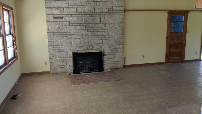 10300 E 55th St S, Derby, KS 67037