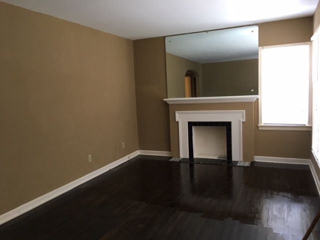 425 S Elpyco Ave, Wichita, KS 67218