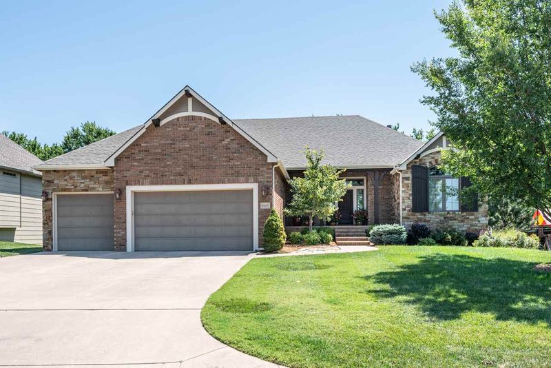 1667 S Logan Ps, Andover, KS 67002