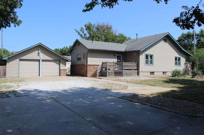 3524 W Saint Louis, Wichita, KS 67203