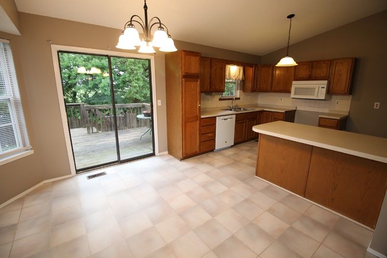 406 W Hazel St, Wichita, KS 67217
