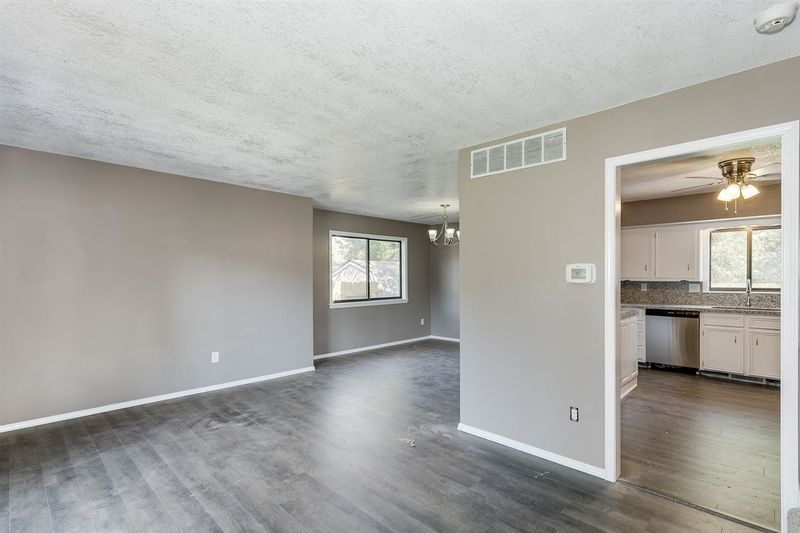 1506 E Blue Spruce Rd, Derby, KS 67037