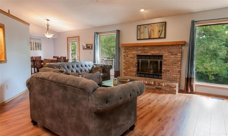718 S Whippoorwill Rd, Derby, KS 67037