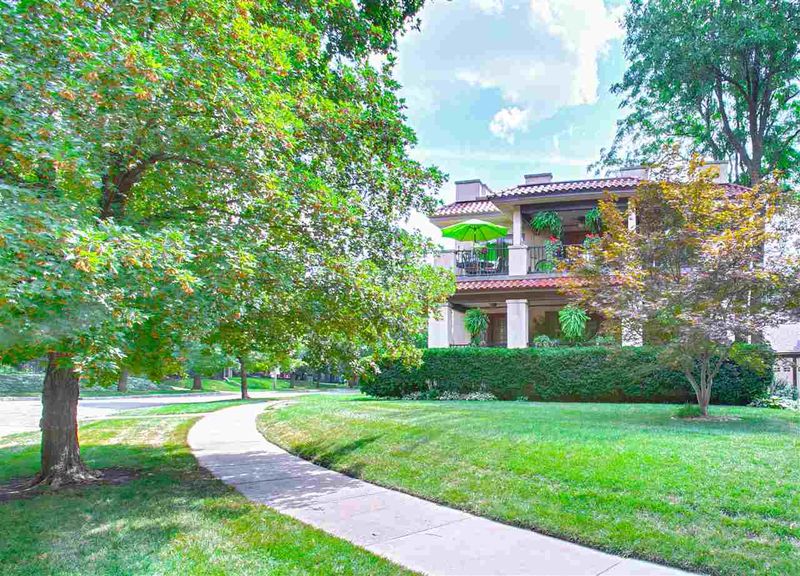 4039 E English St, Wichita, KS 67218