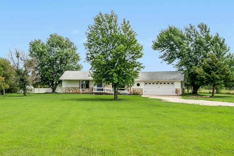 10822 SW 86th Ter, Augusta, KS 67010